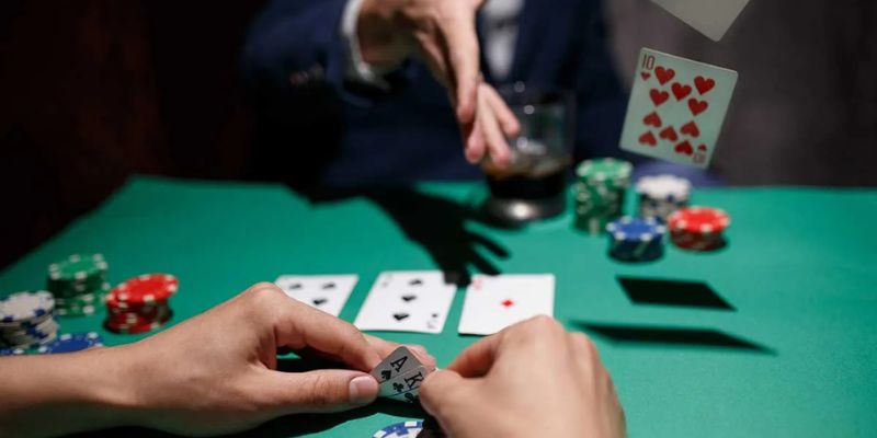 Poker thu hút người chơi với nhiều phiên bản thú vị